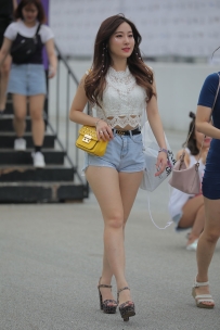 【精选街拍】Vol.3163 牛仔短裤青春美丽 [49P-400MB]