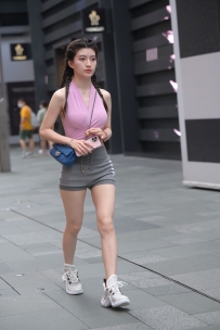 【精选街拍】Vol.2834 靓丽粉色系 [97P+1V-1.95GB]