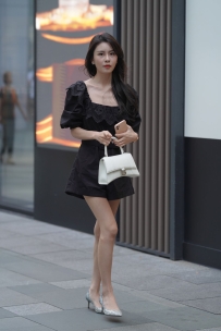 【精选街拍】Vol.3151 温婉黑色连衣裙 [119P+1V-1.68GB]